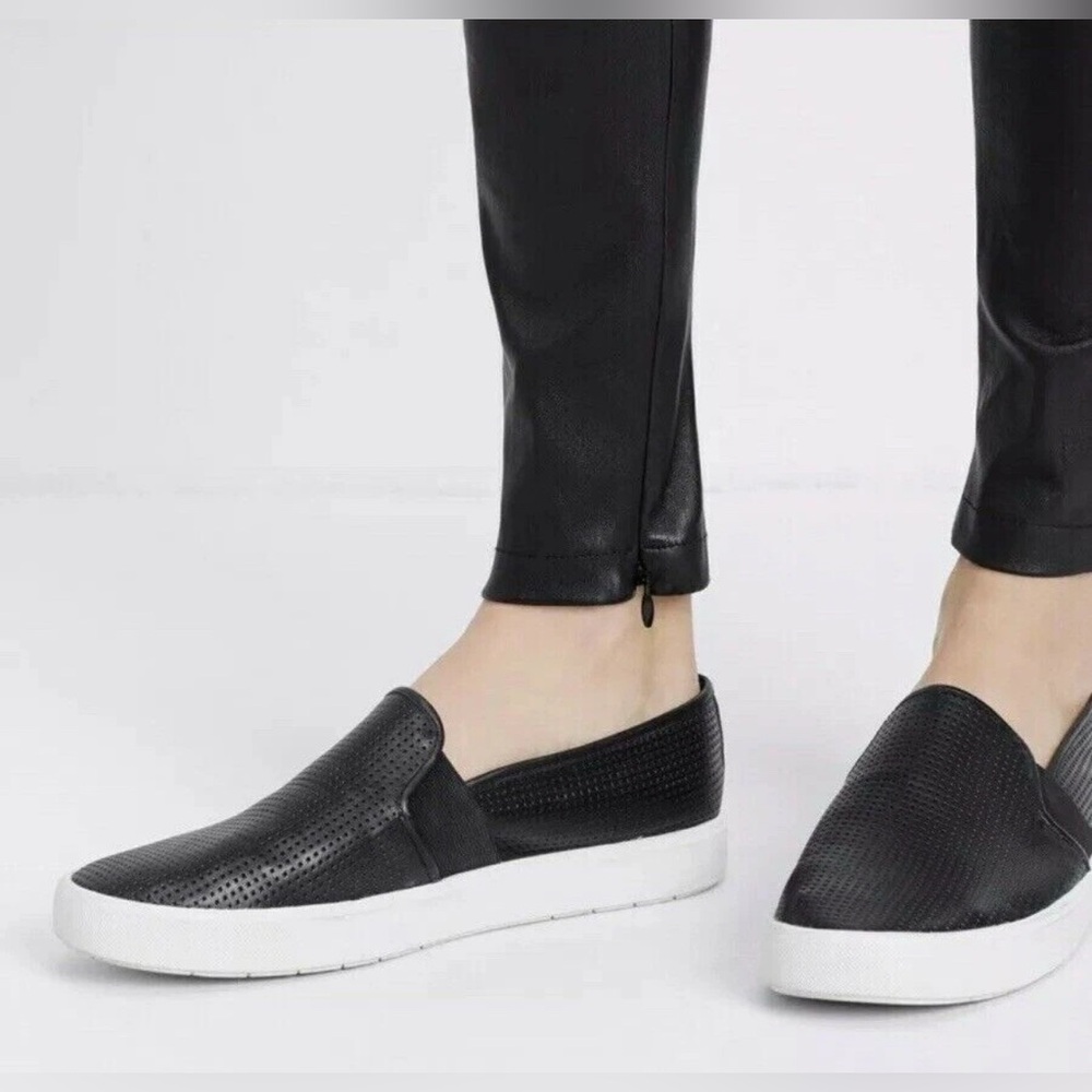 Vince Womens Shoes Blair Sneakers Black Perforated Leather Slip On Size 7.5